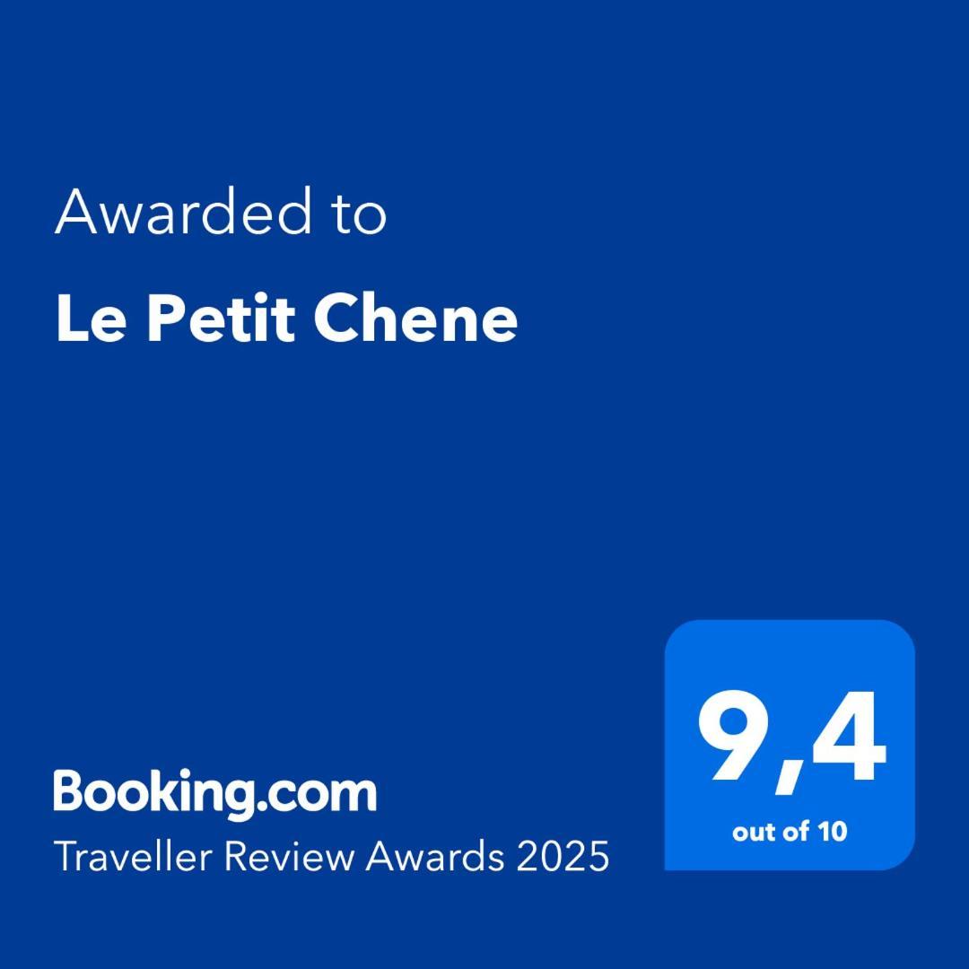 ル・カステレ Le Petit Cheneヴィラ エクステリア 写真